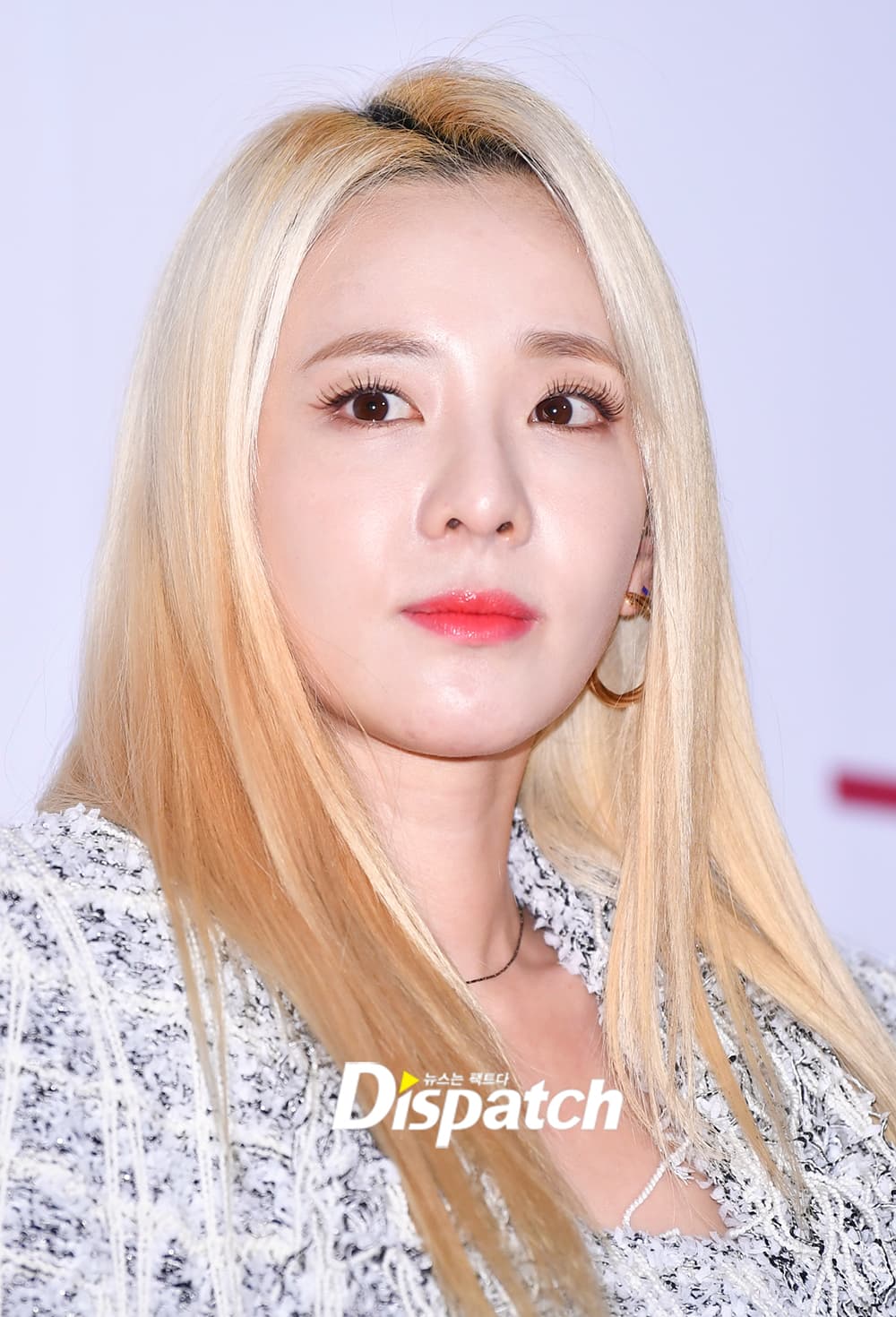 SANDARA PARK photo 1