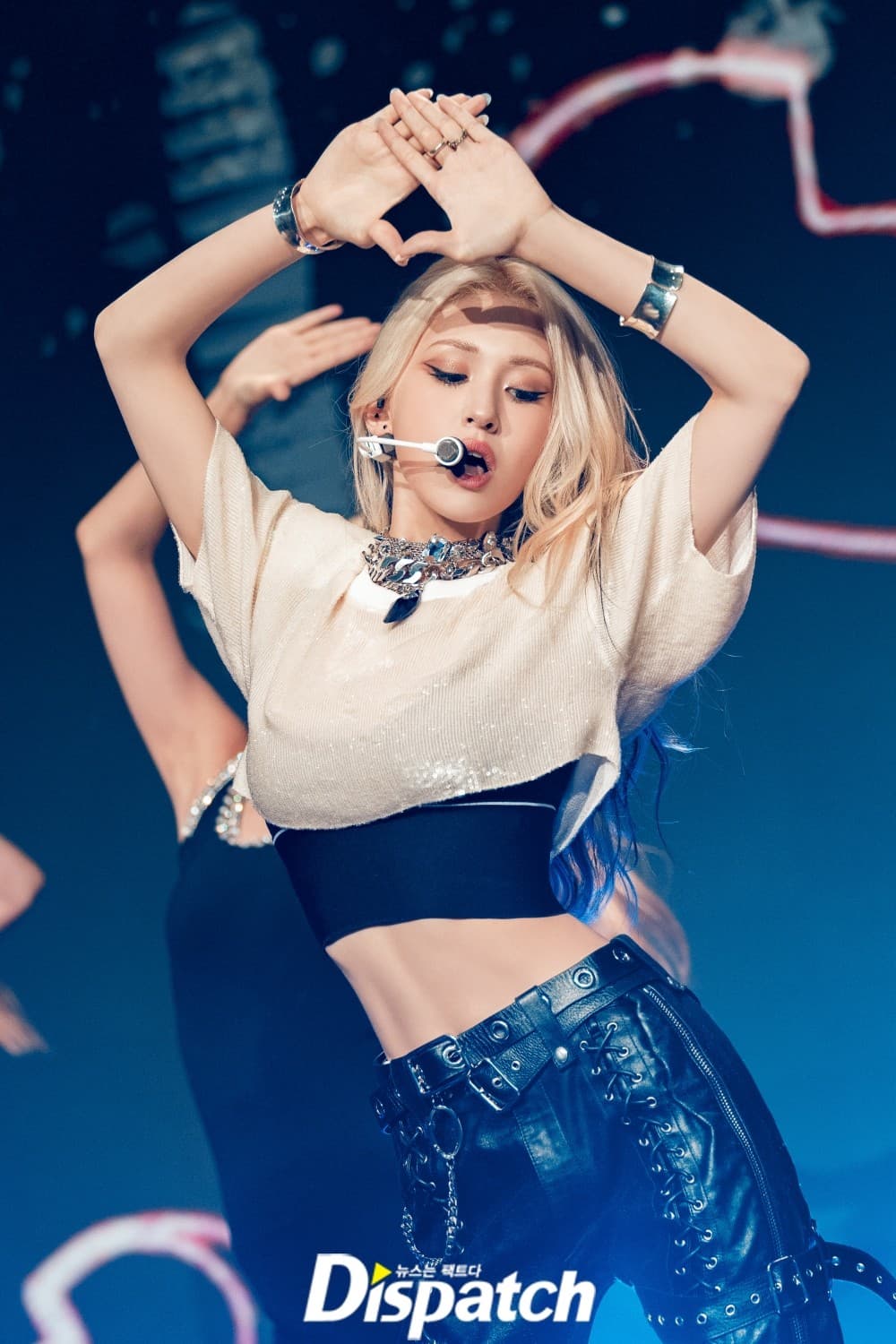 Jeon So-Mi photo 1