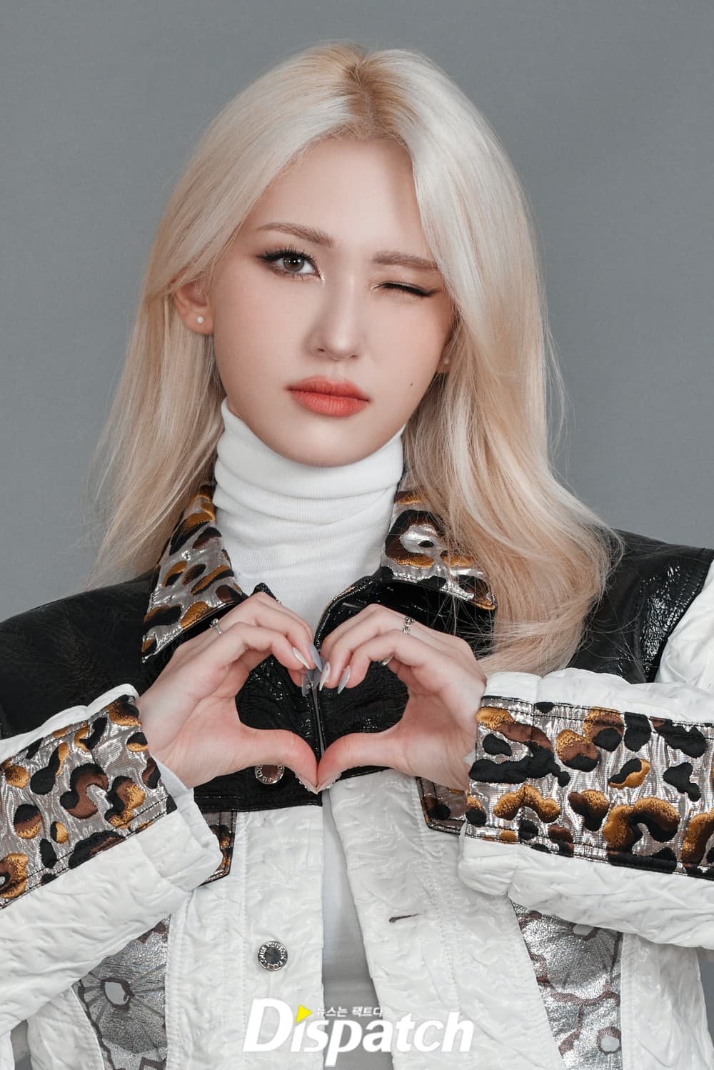 Jeon So-Mi photo 1
