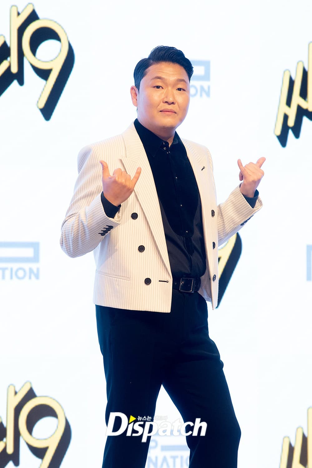 PSY photo 1