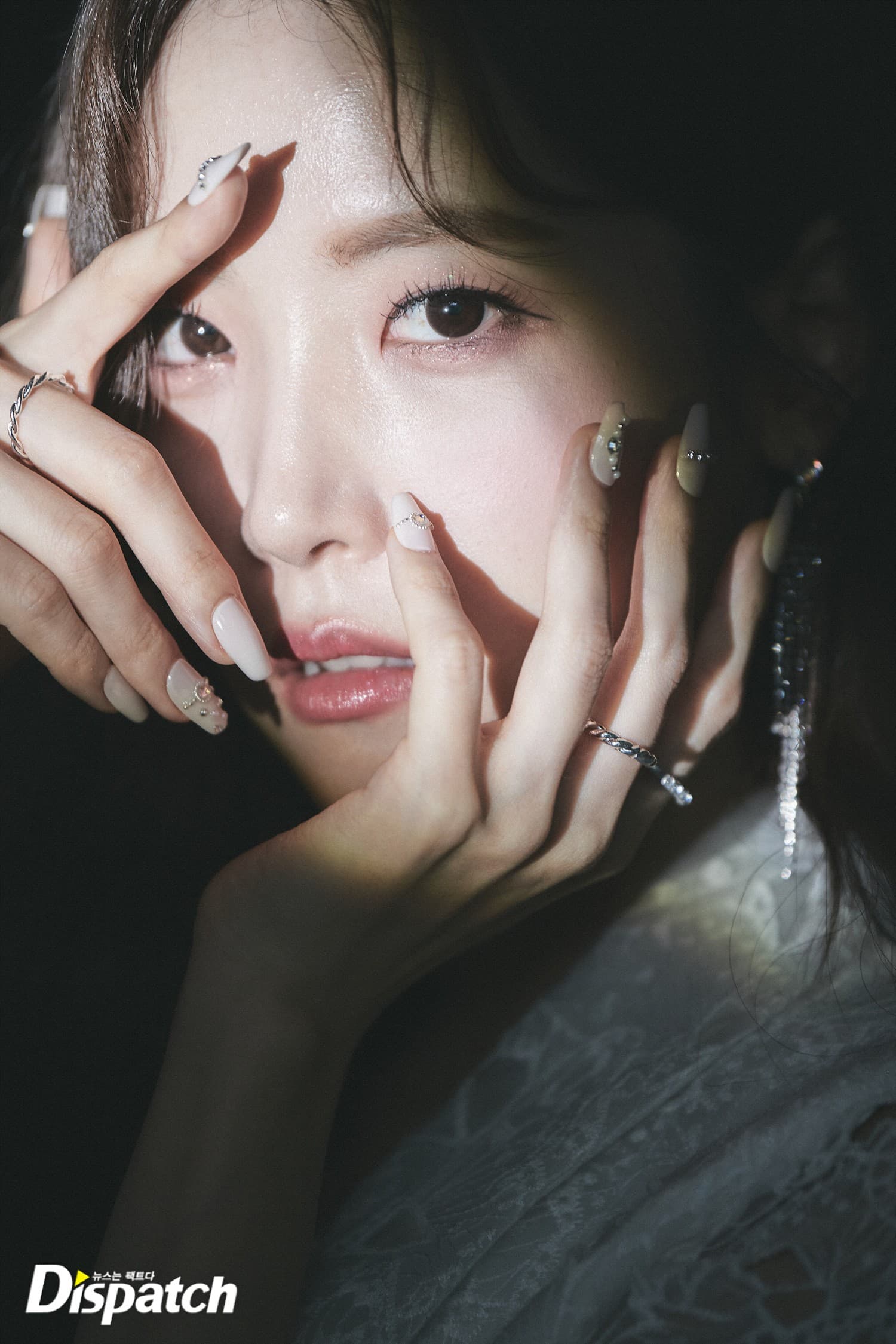 HWA YEON photo 1