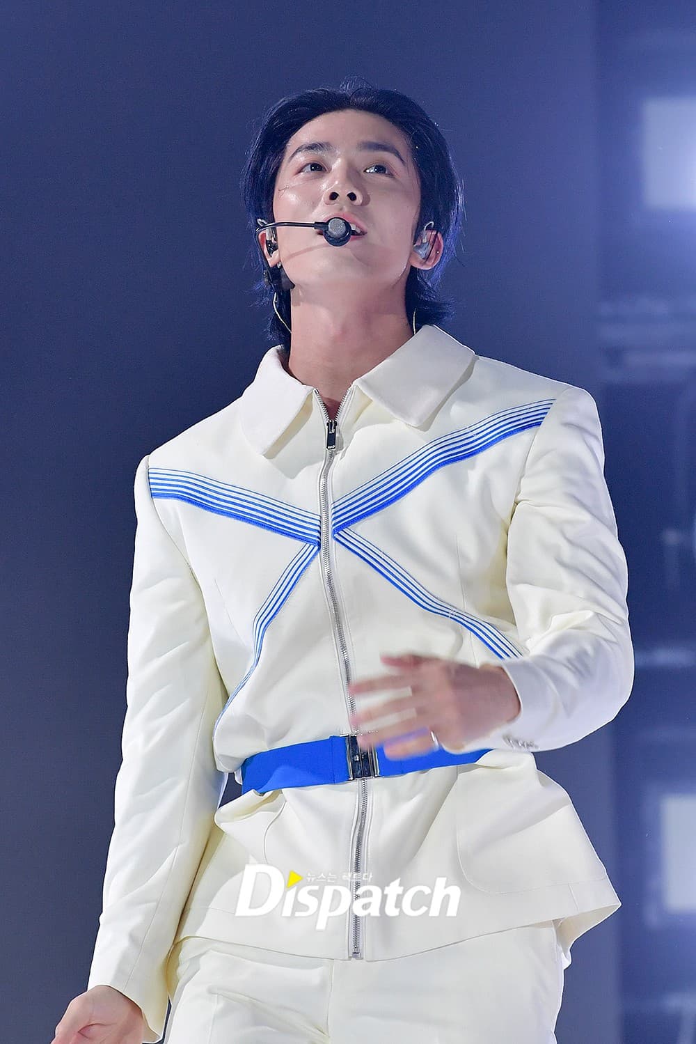 Hwiyoung photo 1