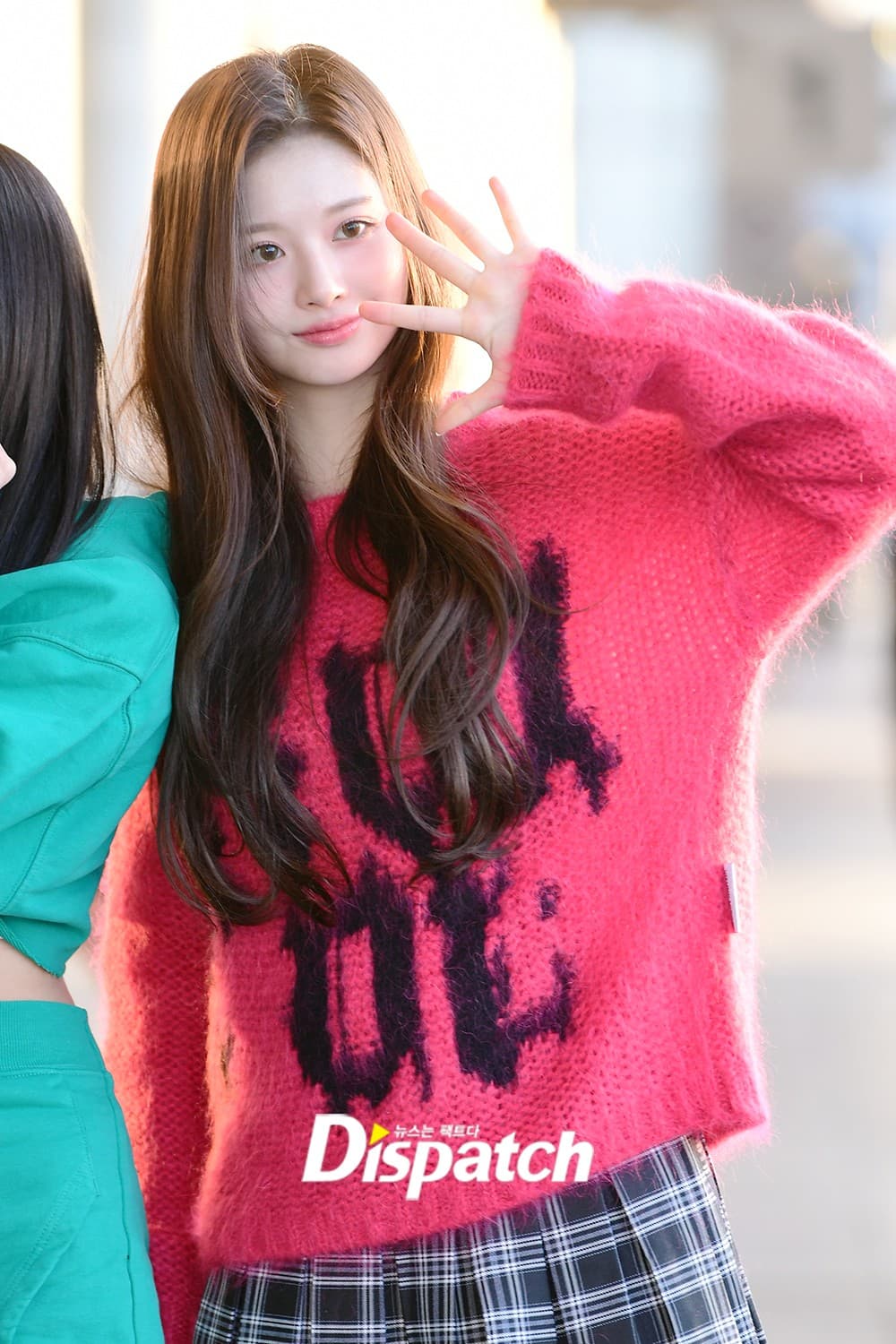 Sullyoon photo 2