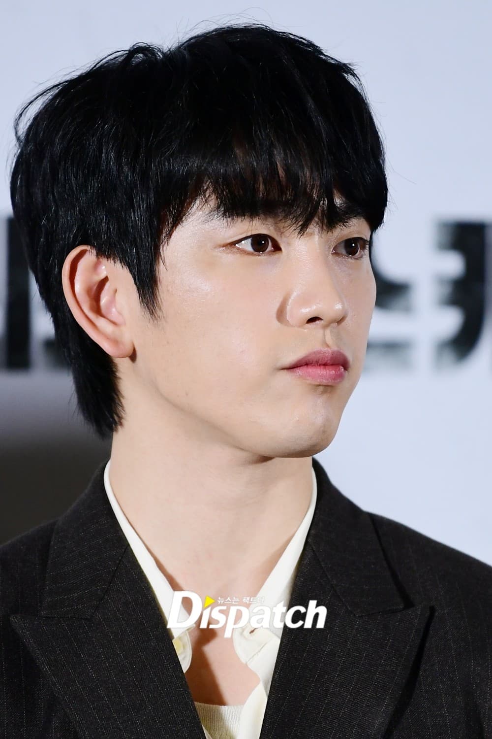 Jinyoung photo 1