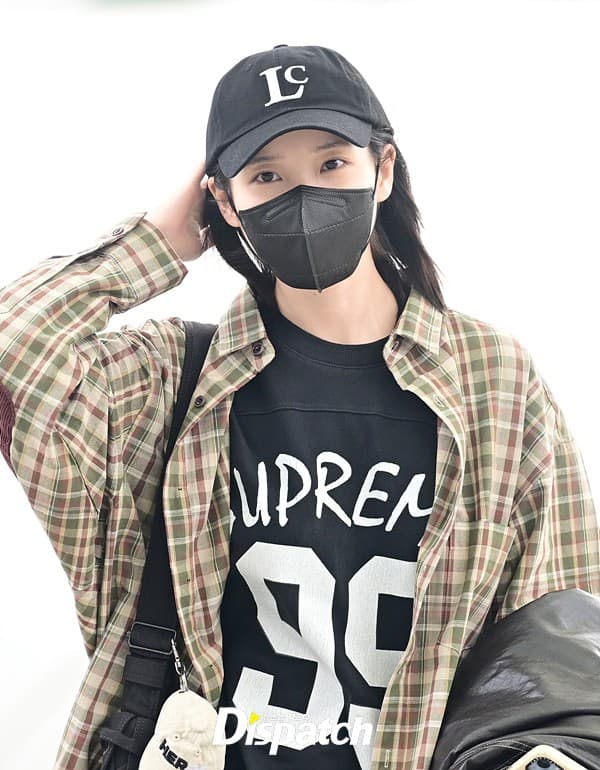 IU photo 1