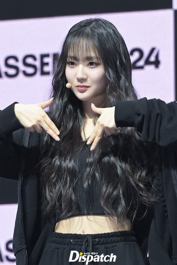 Yoon Seoyeon photo 1