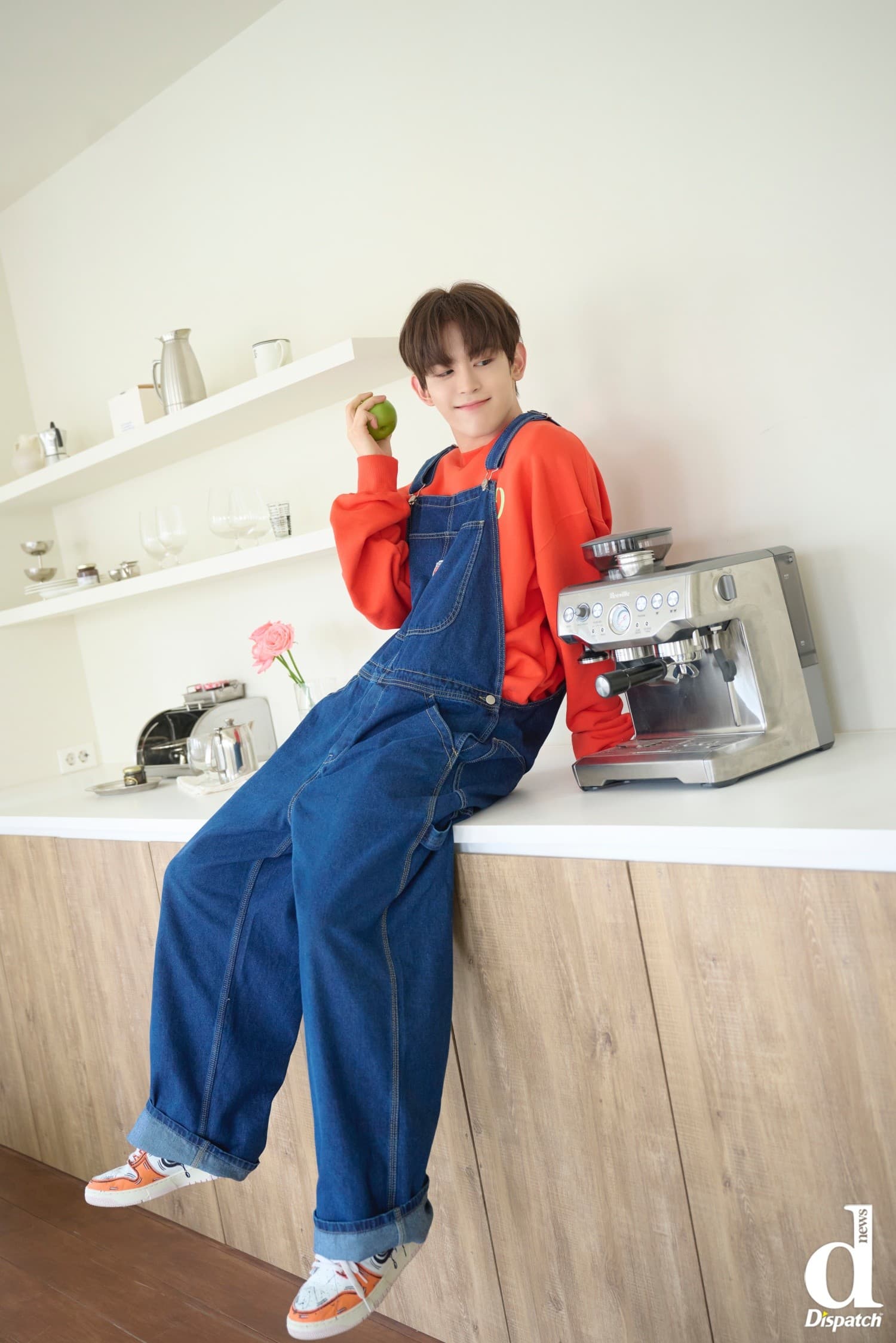 Hyeonbin photo 2