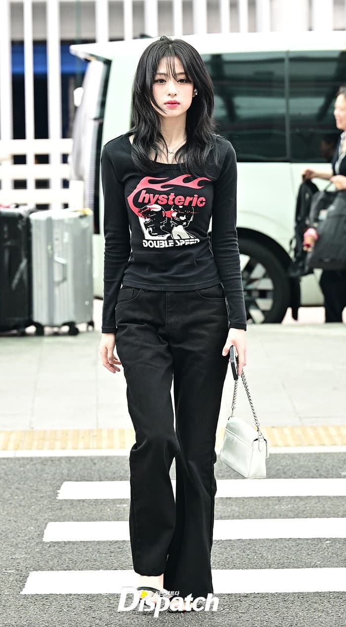 Ahyeon photo 1