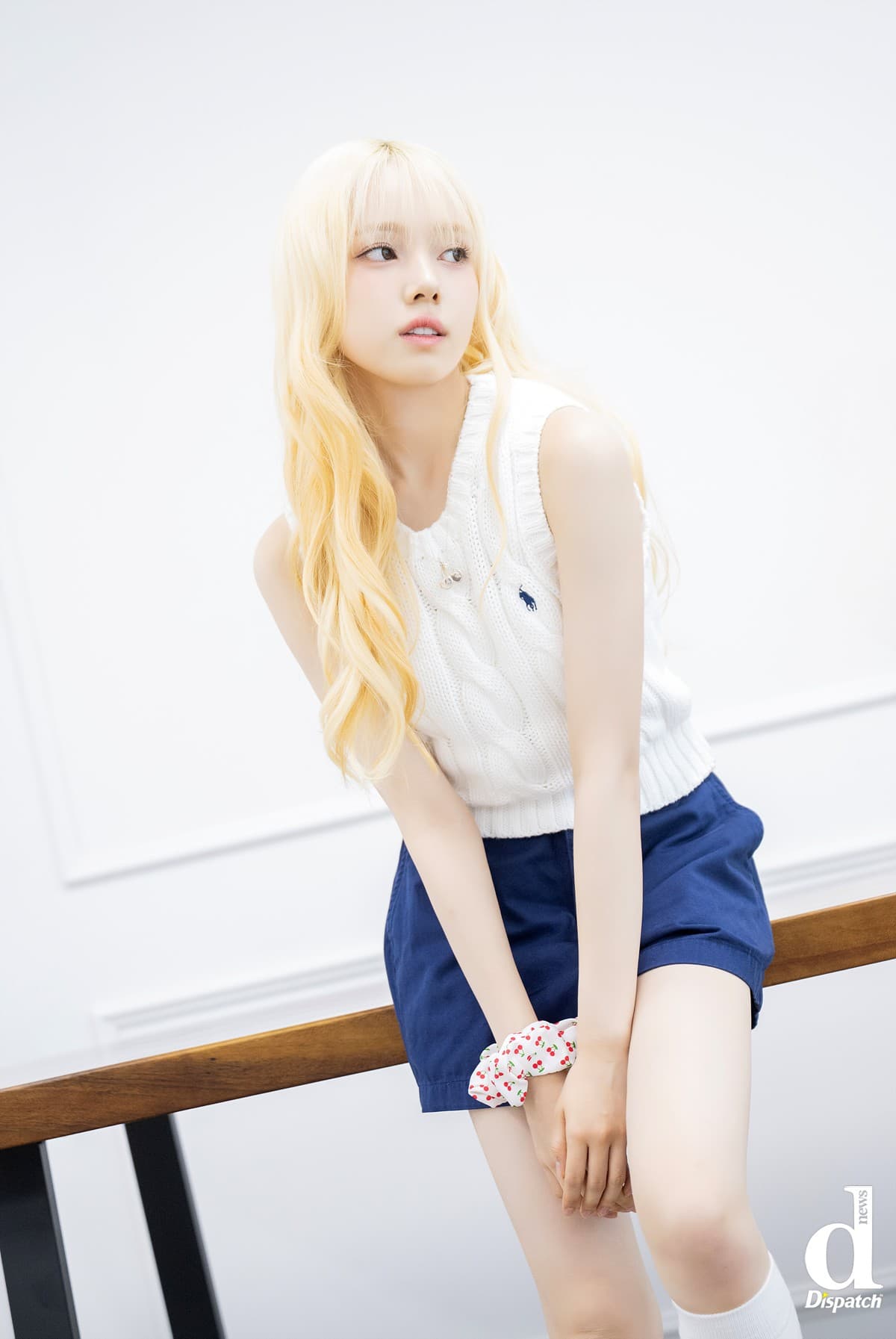 Mia photo 1
