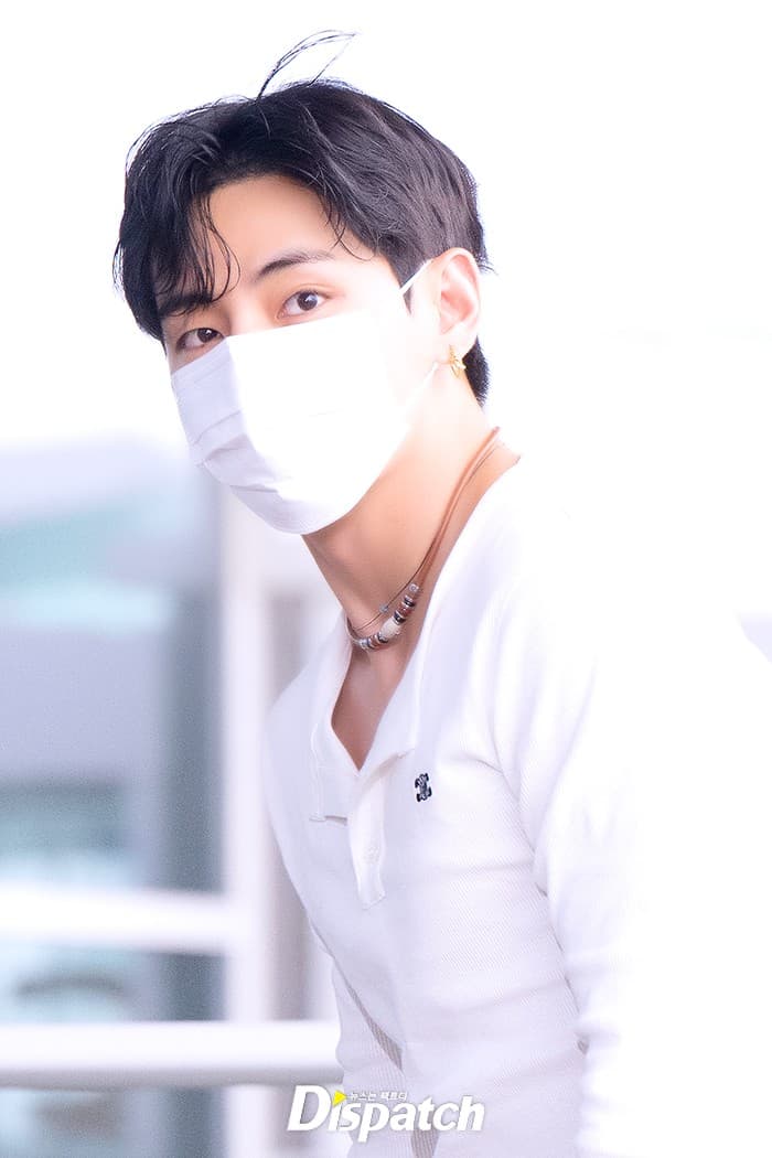 V/kim Tae Hyung photo 2